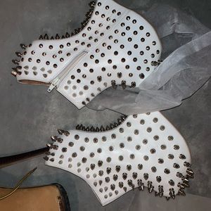 Jeffrey Campbell